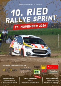Weißer Ford Fiesta Rallye-Auto auf Schotter, darüber Schriftzug 10. RIED RALLYE SPRINT 21. NOVEMBER 2026